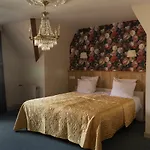 Hotel Duc De Bourgogne